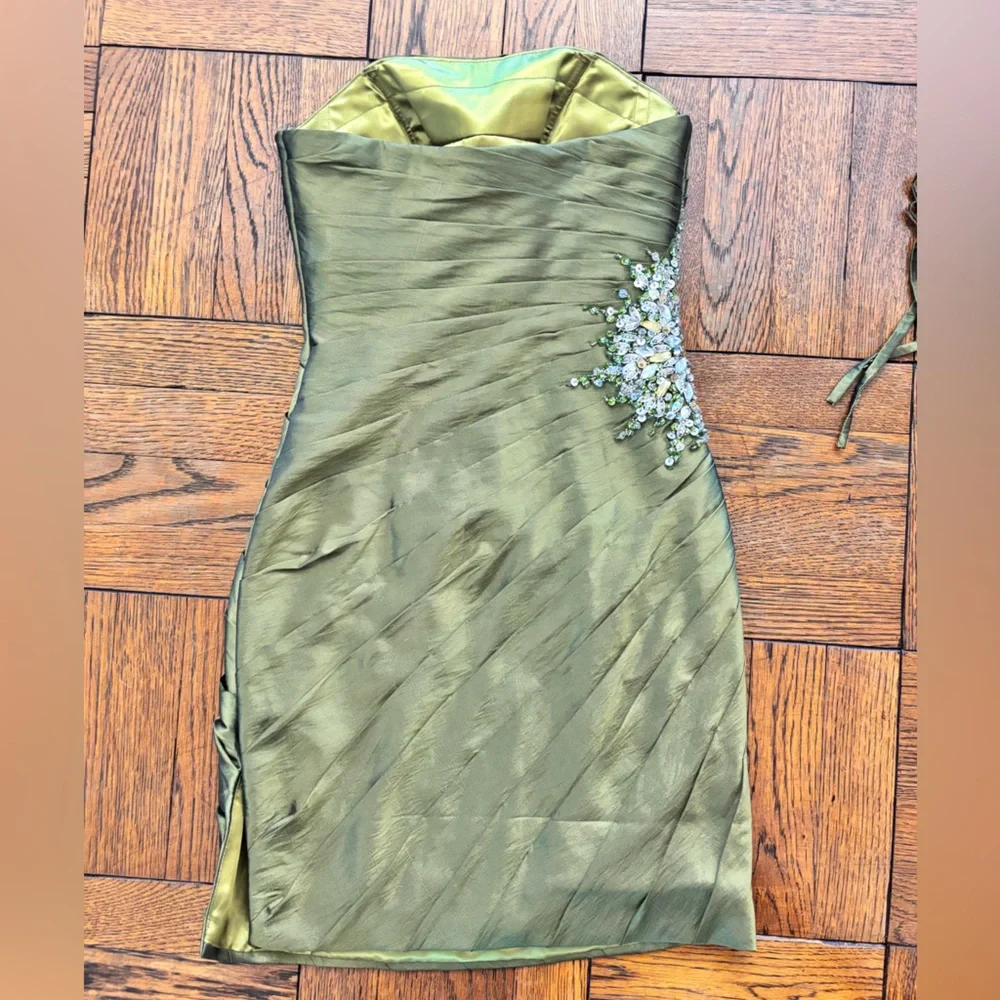 Cassandra Stone by Mac Duggal woman’s mini dress size 6 - Picture 5 of 10